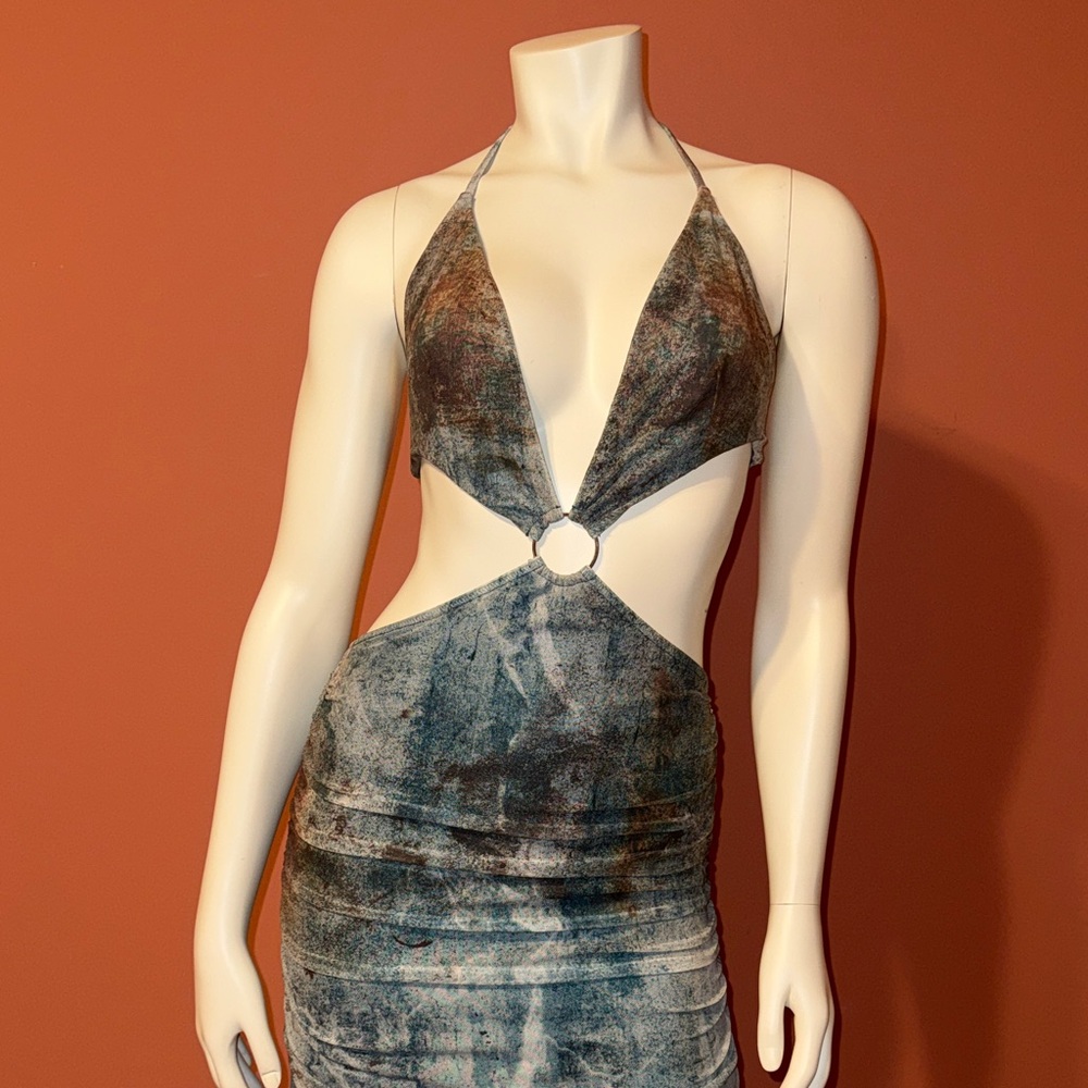 Festival/day or night event 
Halter Deep V  Dress
